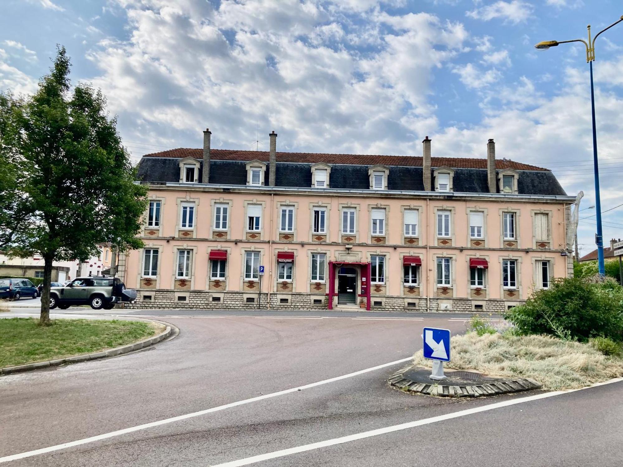 Hotel De Champagne Saint-Dizier Exterior photo